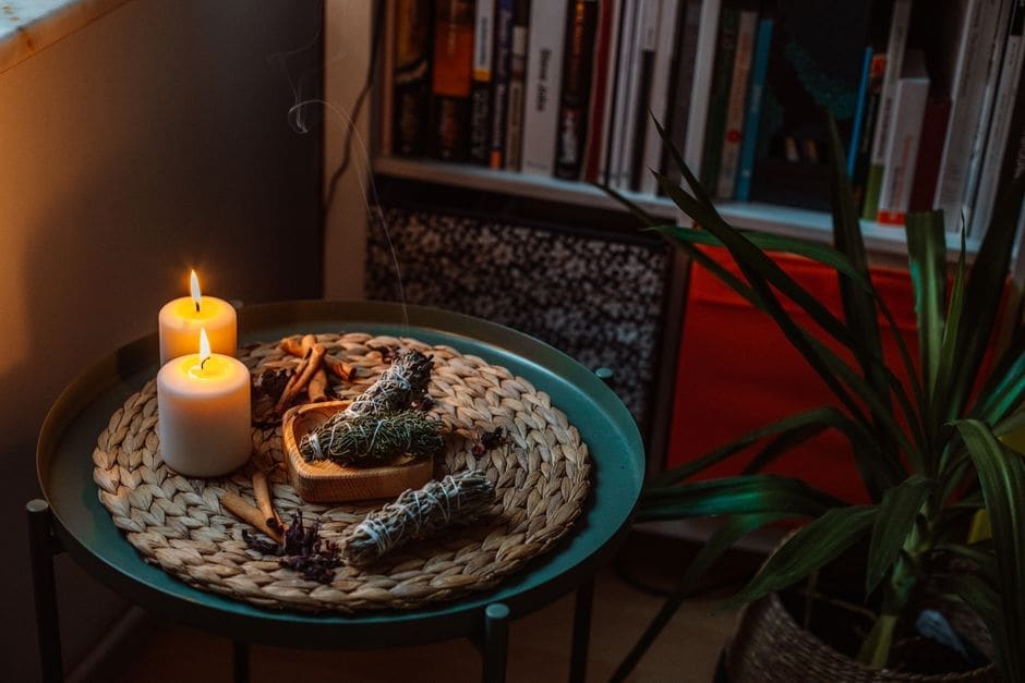 Candles by Purpose: Everyday, Gift, and Event